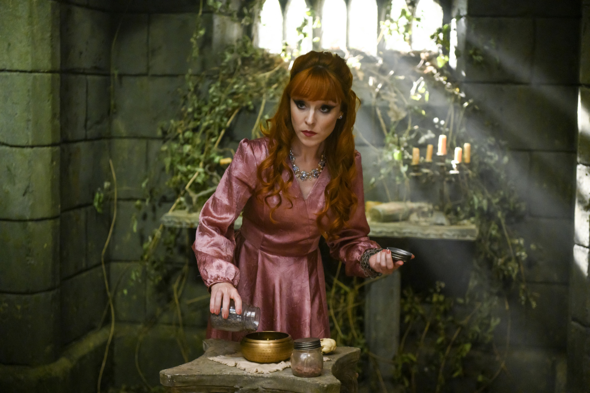 Supernatural Photos Rowena Returns The Tv Addict